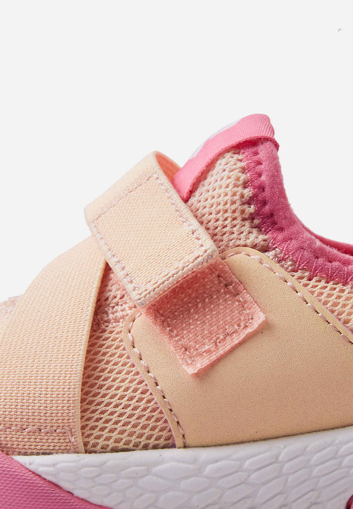 Sneakers Hoppu